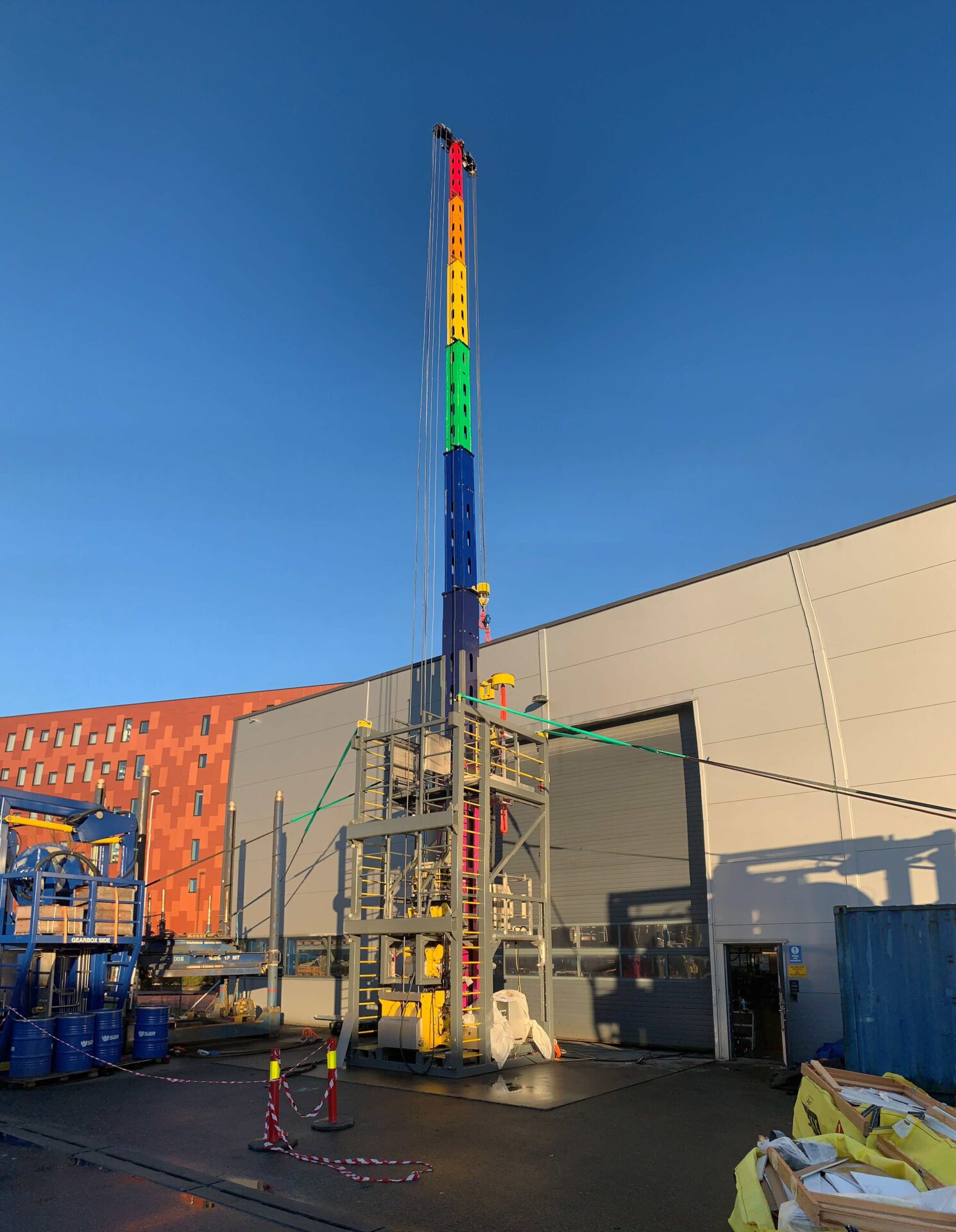 The Lynx Wireline Mast